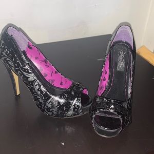 iron fist punk high heel pump (size8)